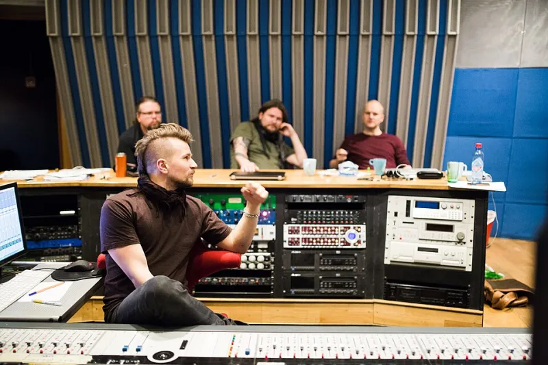 Machines That Made History: The Gear Behind Electronic Music's Most Iconic Sounds